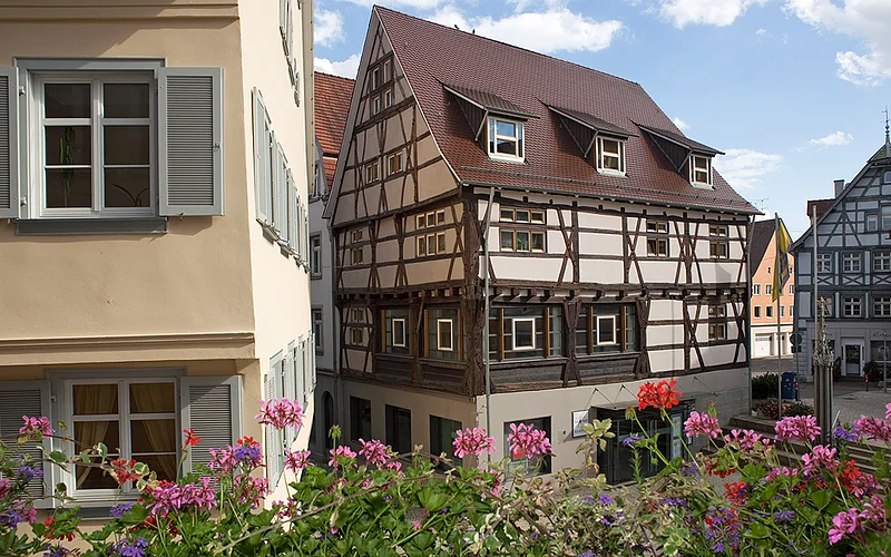 Meßkirch-Fachwerk-Donau-Sehenswürdigkeit-FrauNuding