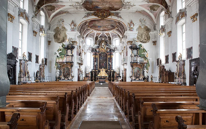 Meßkirch-Stadtkirche2-Donau-Sehenswürdigkeit-FrauNuding